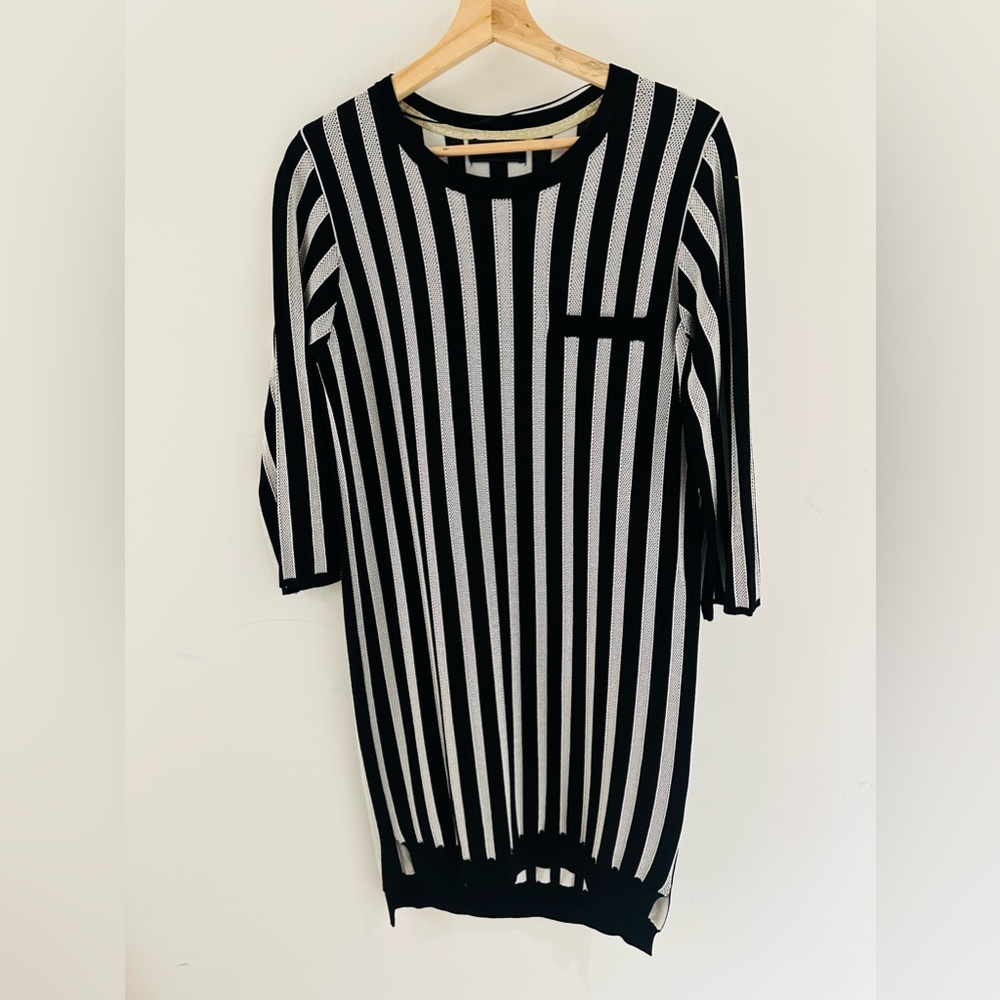 ANTHROPOLOGIE STORM & MARIE REFEREE-DR BLACK WHITE STRIPED KNIT TUNIC DRESS L